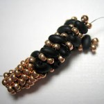 Twisted Herringbone with Twin Beads